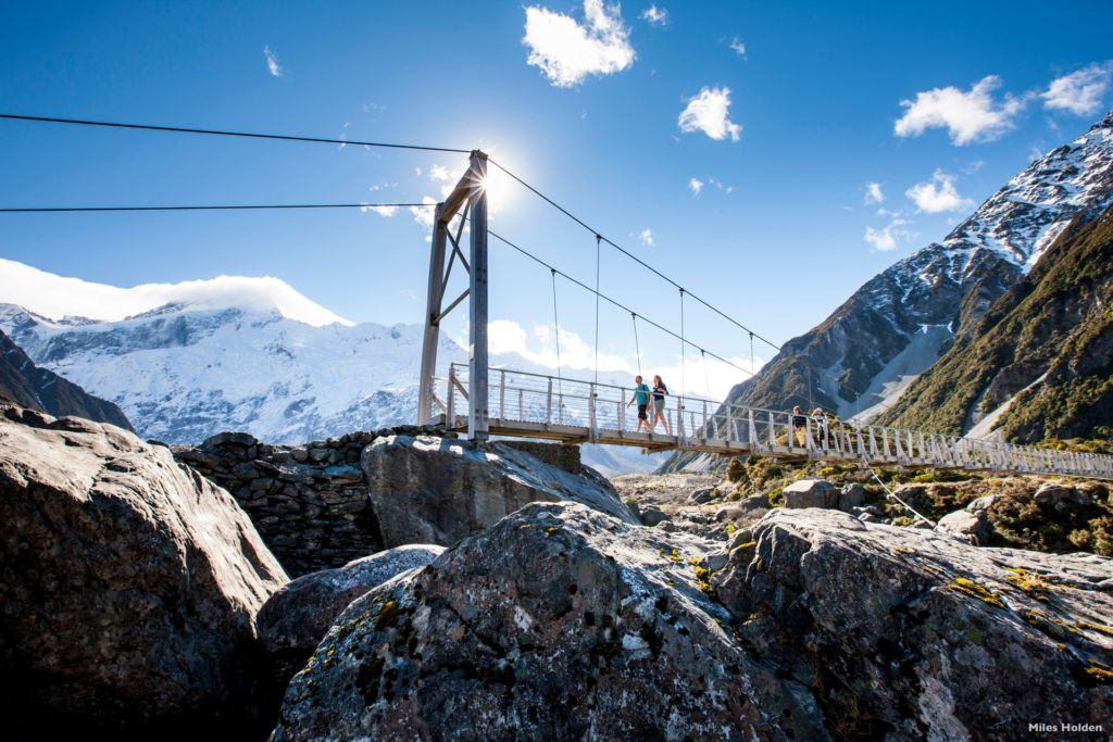 Mt Cook & Hooker Valley Hike Small Group Tour from Queenstown - Photo 1 of 16